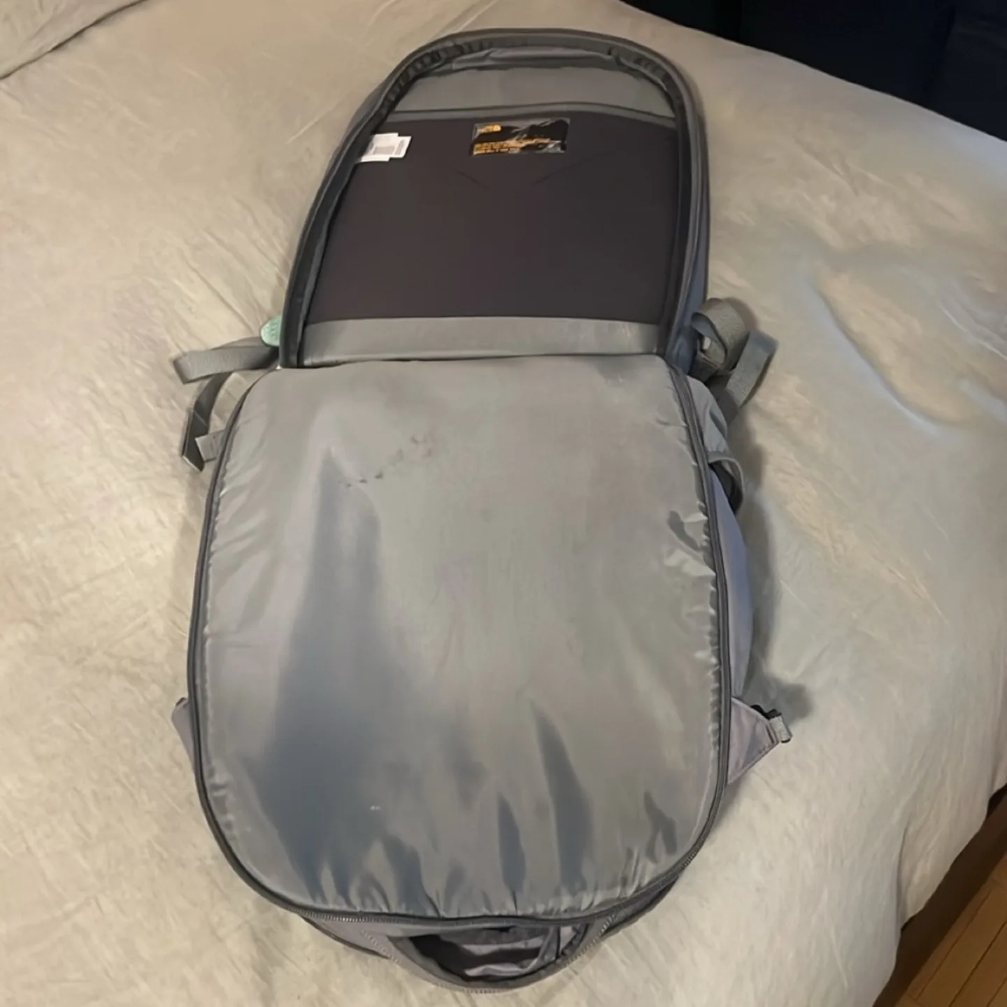 The North Face Surge Backpack Grey/Teal image indicator(4)