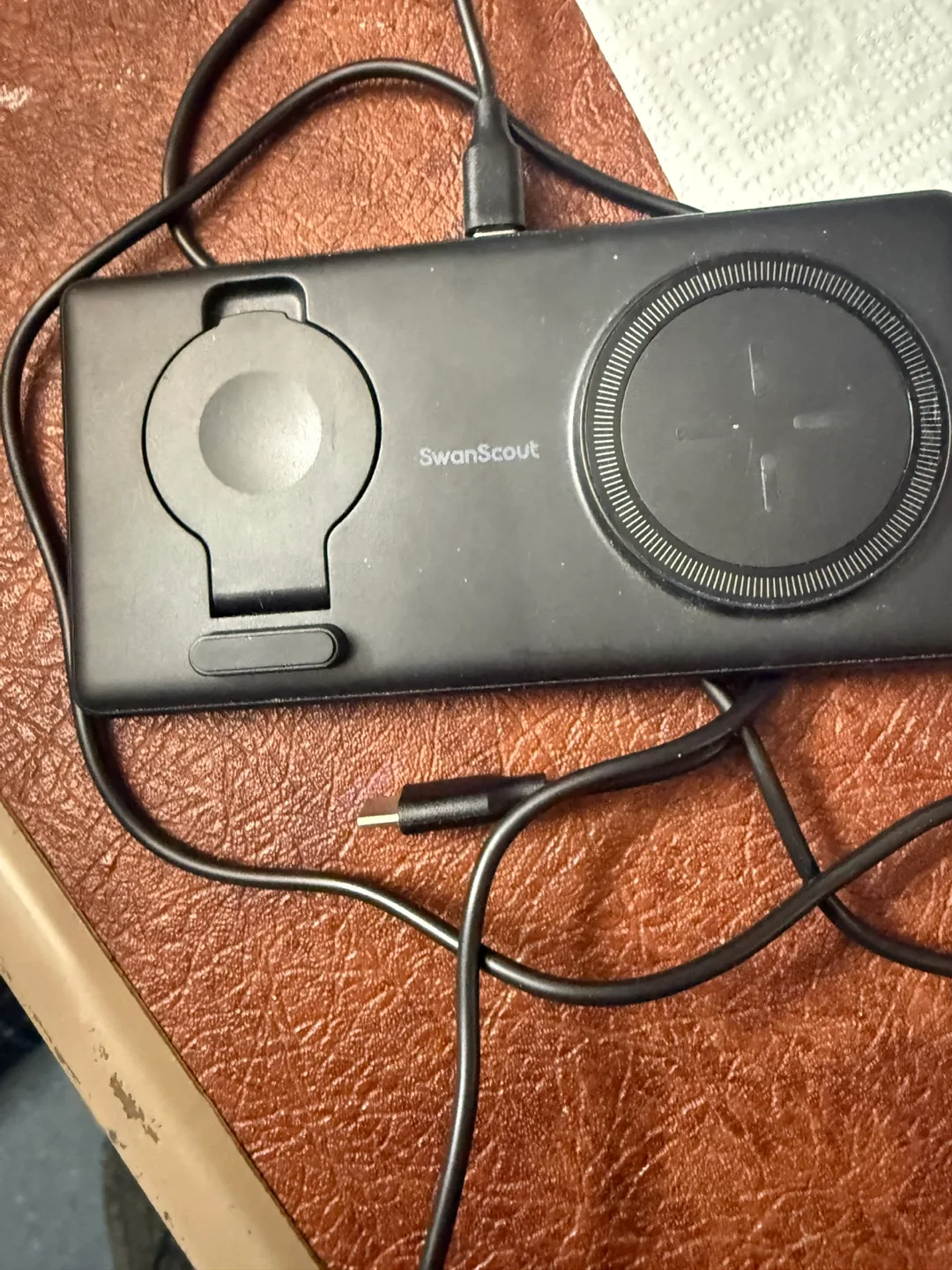 Apple Watch and iPhone Wireless Charging Station image indicator(2)