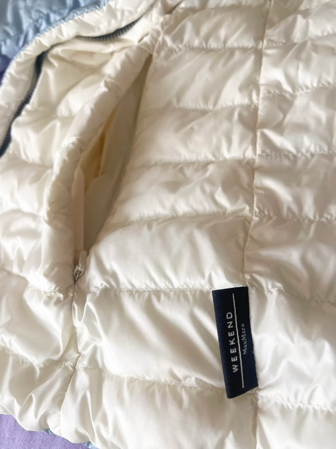 Weekend Max Mara Blue Lightweight Jacket（Double sided wear） image indicator(5)