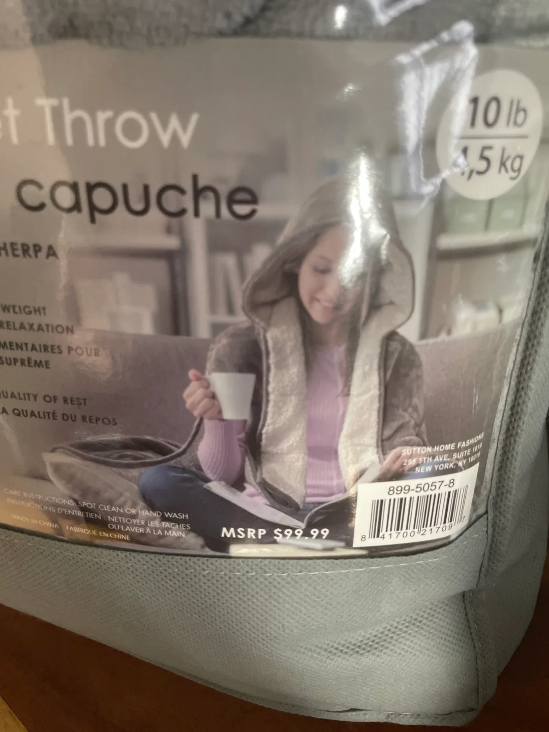 Weighted Hooded Velvet Throw Blanket image indicator(3)