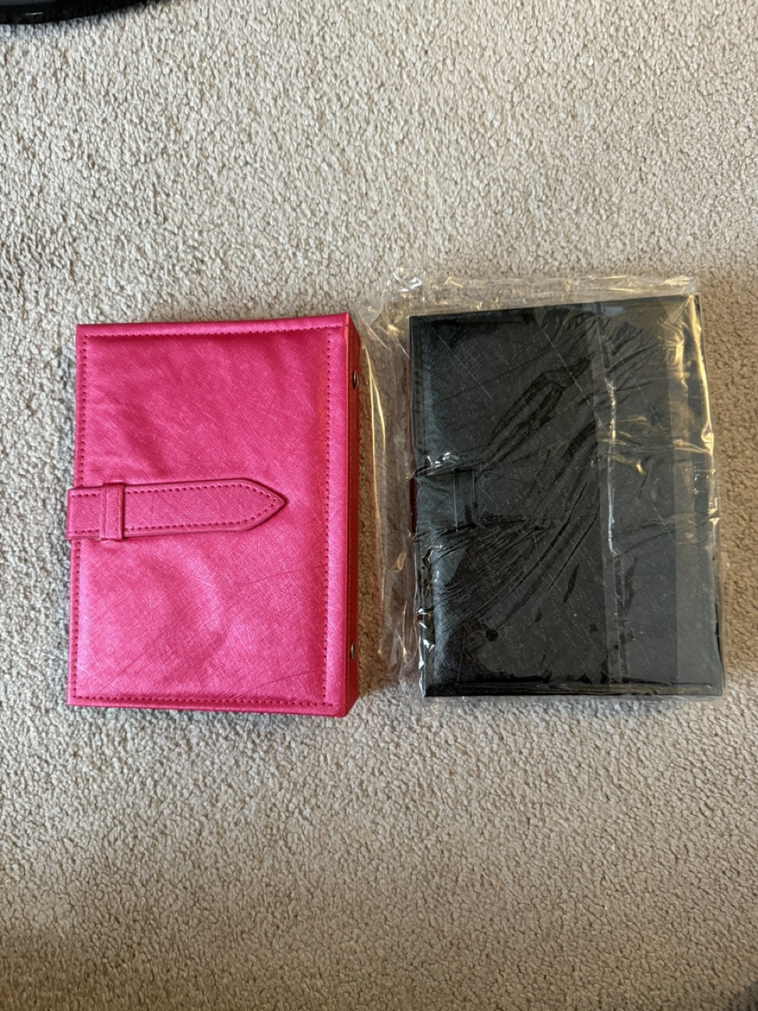 Earring Holder Album - photo 2