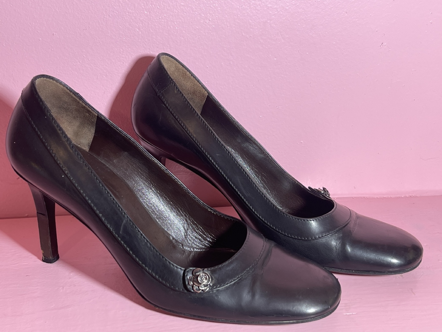 Authentic Vintage Chanel Black Leather Heels Size 9