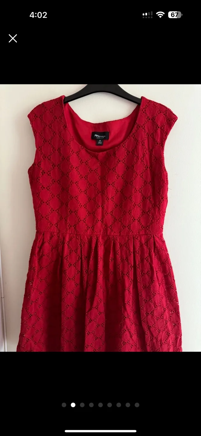 ❤️ Woman’s Dress (Small/Medium) Great condition image indicator(2)