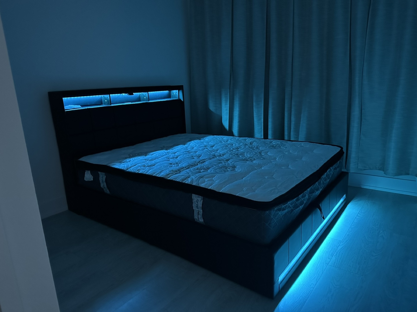 Queen Size LED Bed Frame with Built-in Shelves - photo 2