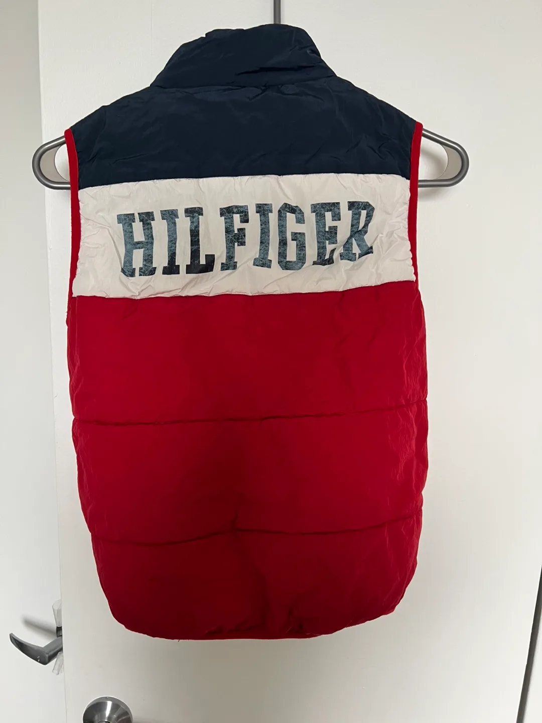 Tommy Hilfiger Kids' Puffer Vest - Size 4 image indicator(2)