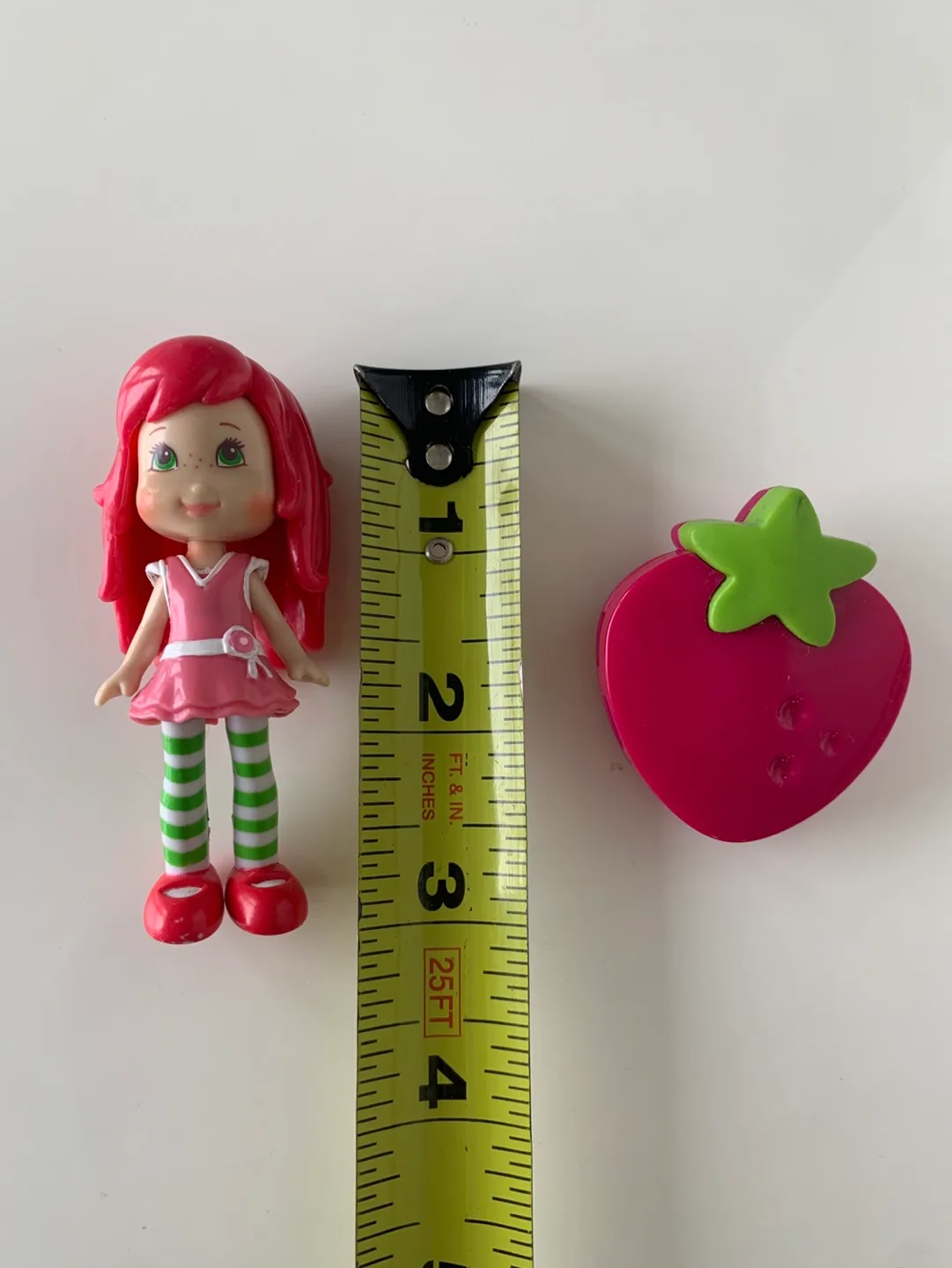 Strawberry Shortcake Mini Figure and Stamp Playset image indicator(8)