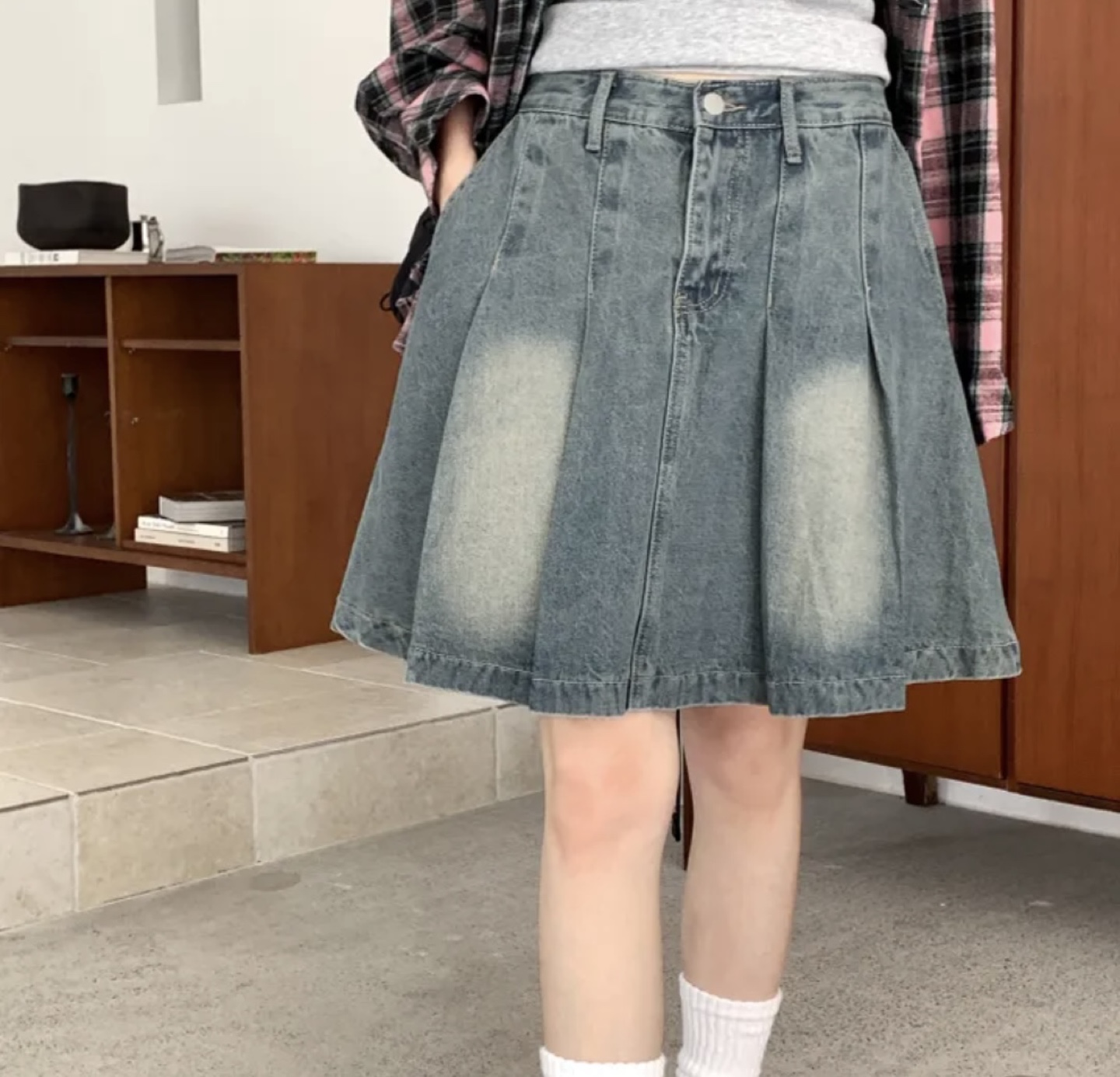 Light Wash Denim Pleated Skirt - photo 2