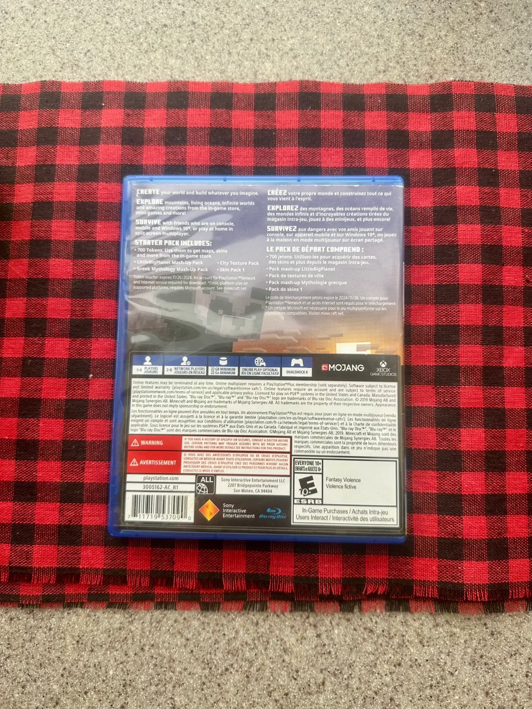 Minecraft PlayStation 4 Game image indicator(2)