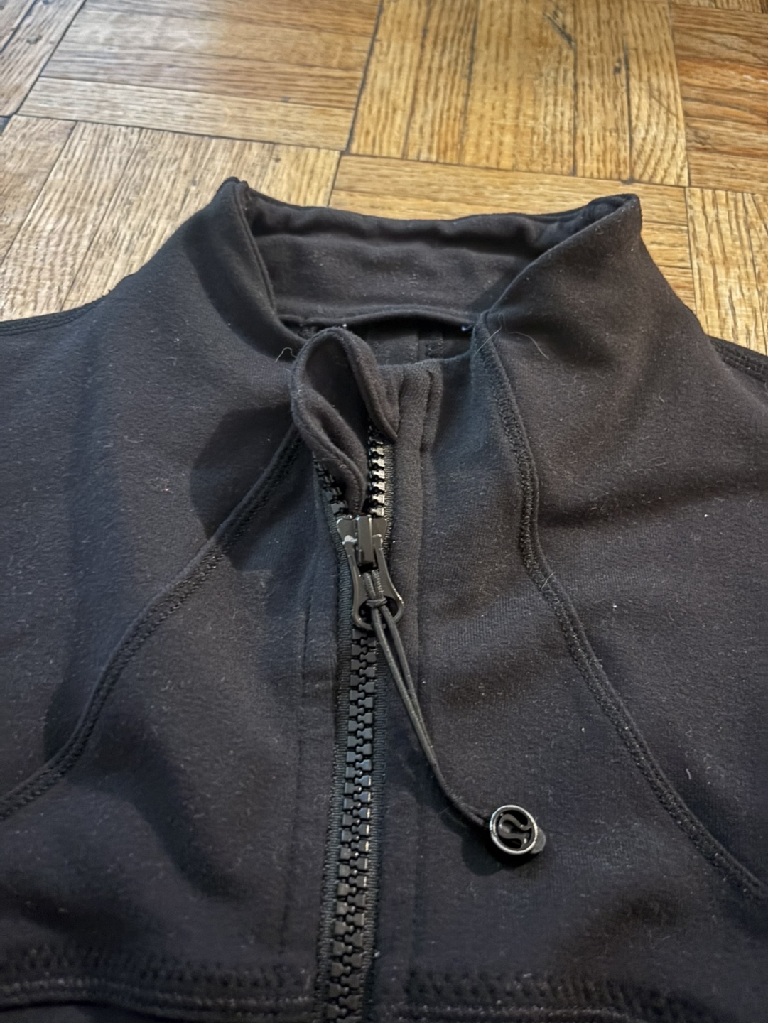 Lululemon Black Define jacket size 4