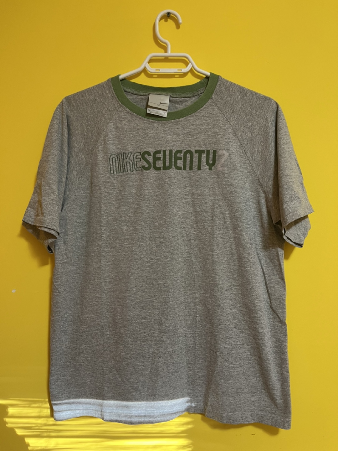 Vintage Nike Seventy2 Grey T-Shirt - Size M