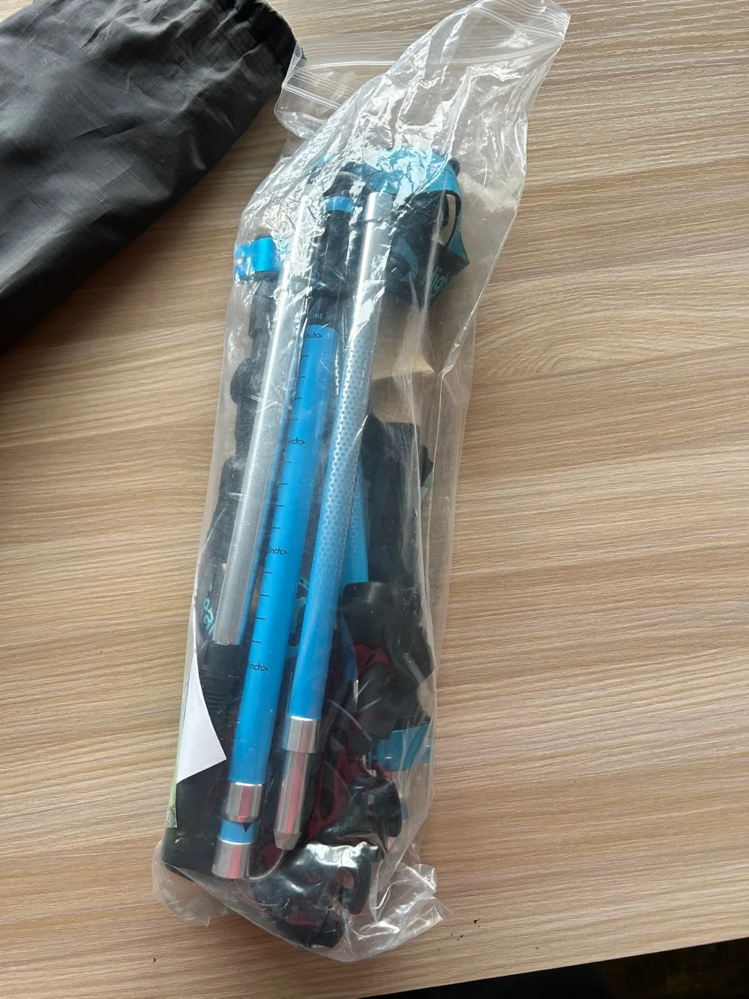 High Stream Gear Women's Foldable Walking Poles image indicator(7)