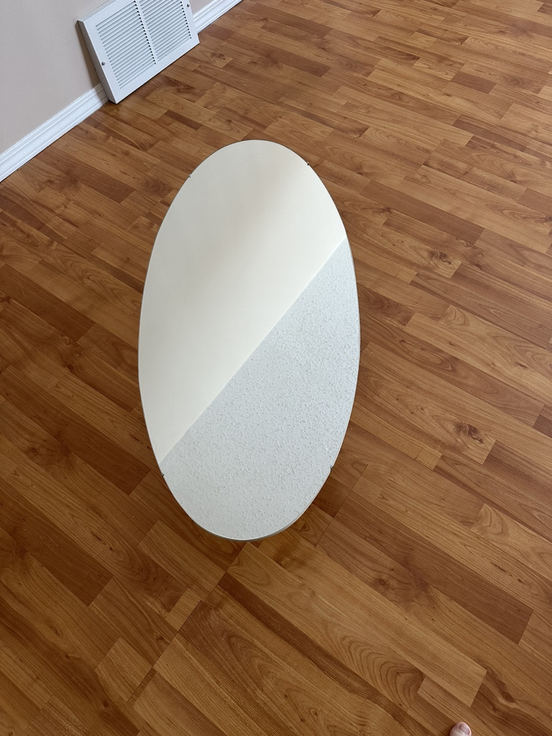 Oval Wall Mirror with Metal Bracket