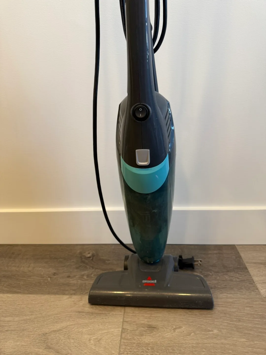 Bissell Pet Hair Eraser Lithium Ion Hand Vacuum image indicator(3)