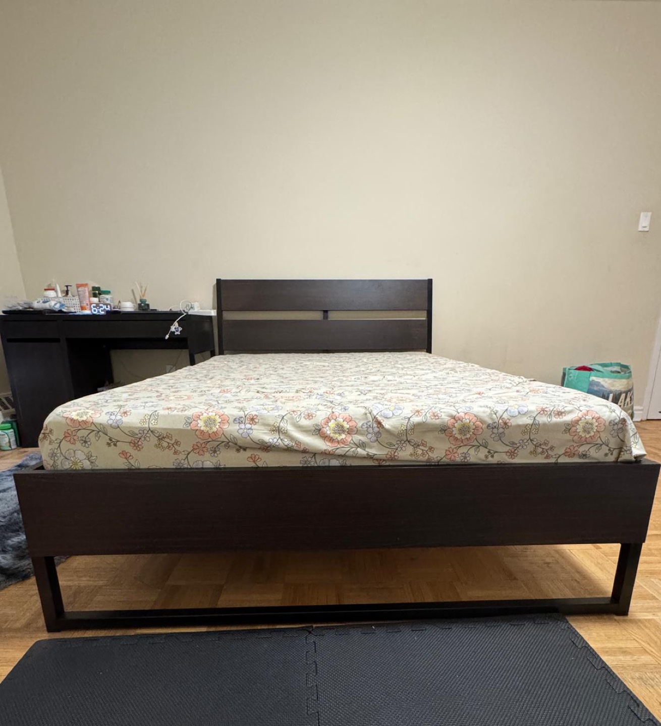 Double Bed ikea Frame - Dark Brown - photo 2