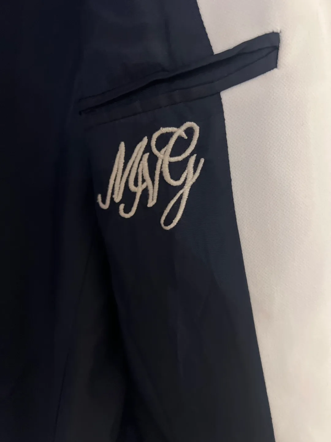 MANGO Women's Two-Tone Blazer, Size M image indicator(3)