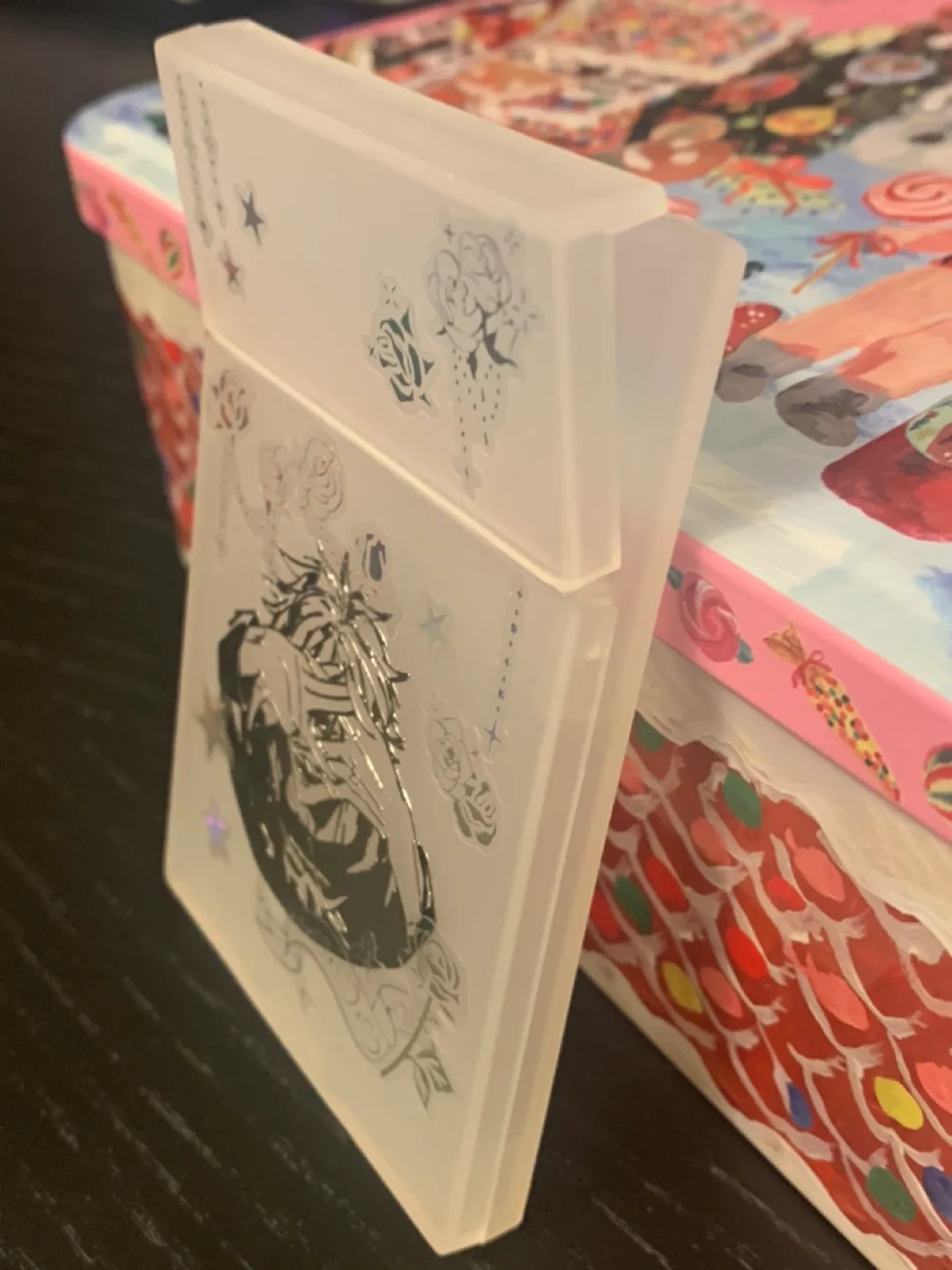 Frosted Anime-Themed Card Holder - gojo - jujutsu Kaisen image indicator(4)