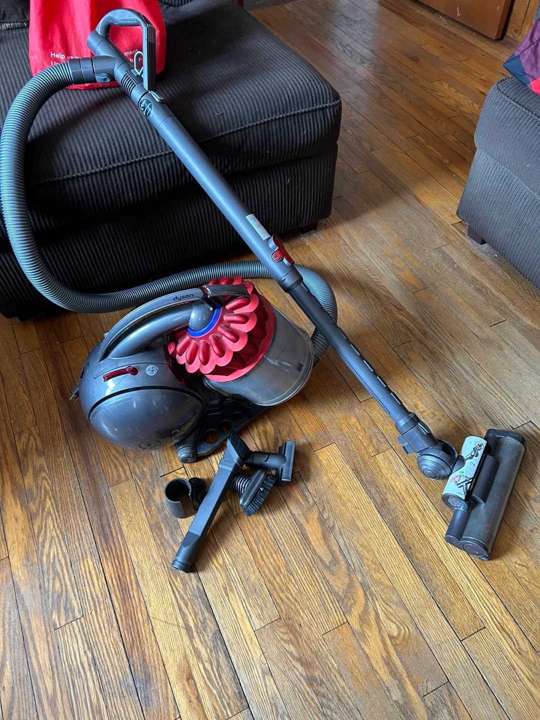 Dyson Ball Vacuum Cleaner image indicator(2)