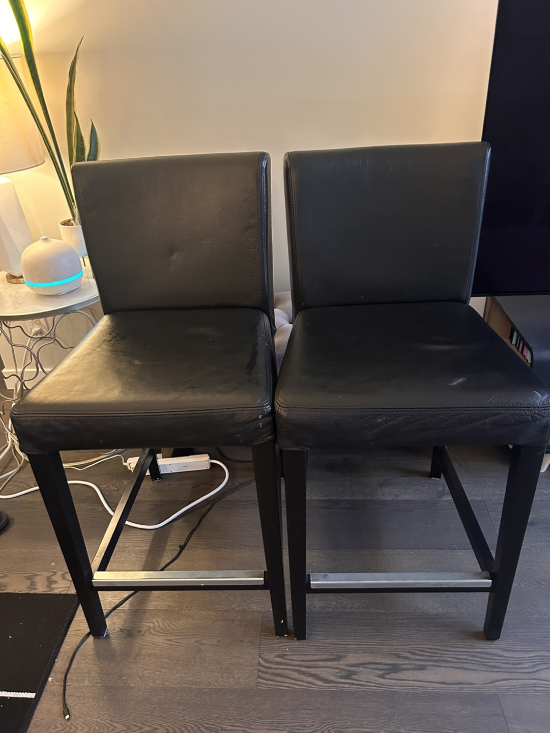 Pair of Black Leather Bar Stools - photo 4