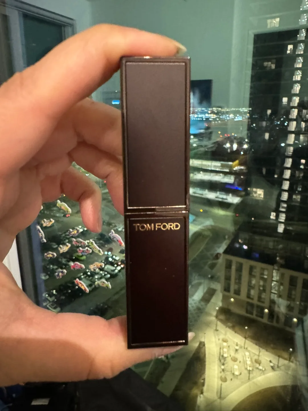 Tom Ford Traceless Soft Matte Concealer 2WO Beige image indicator(6)