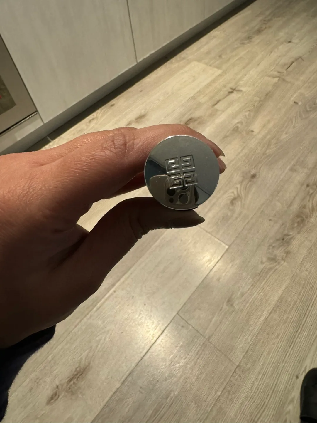 Givenchy L'Interdit Volumizing & Lengthening Mascara Black image indicator(3)