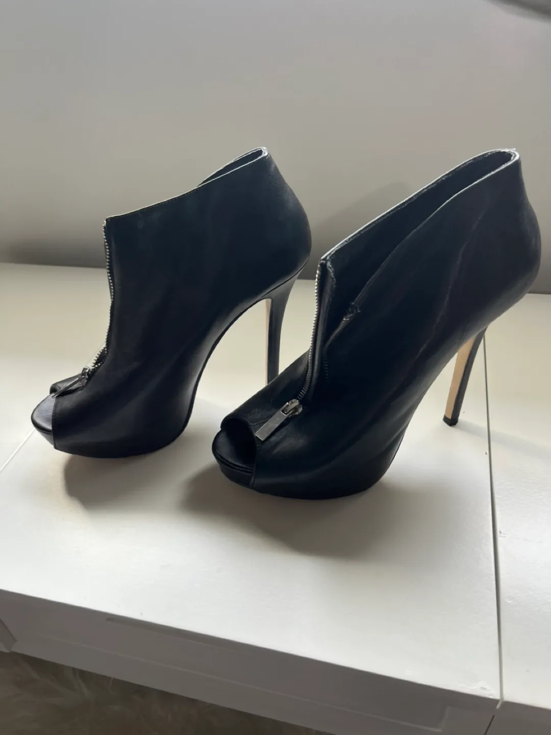 ALDO Black Leather Peep toe boots image indicator(2)