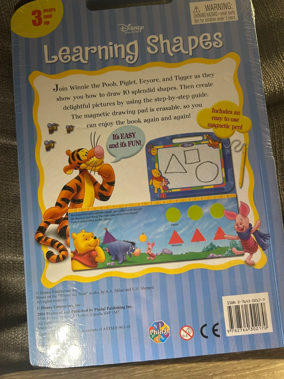 Winnie the Pooh Learning Shapes Magnetic Drawing Board and Book image indicator(2)