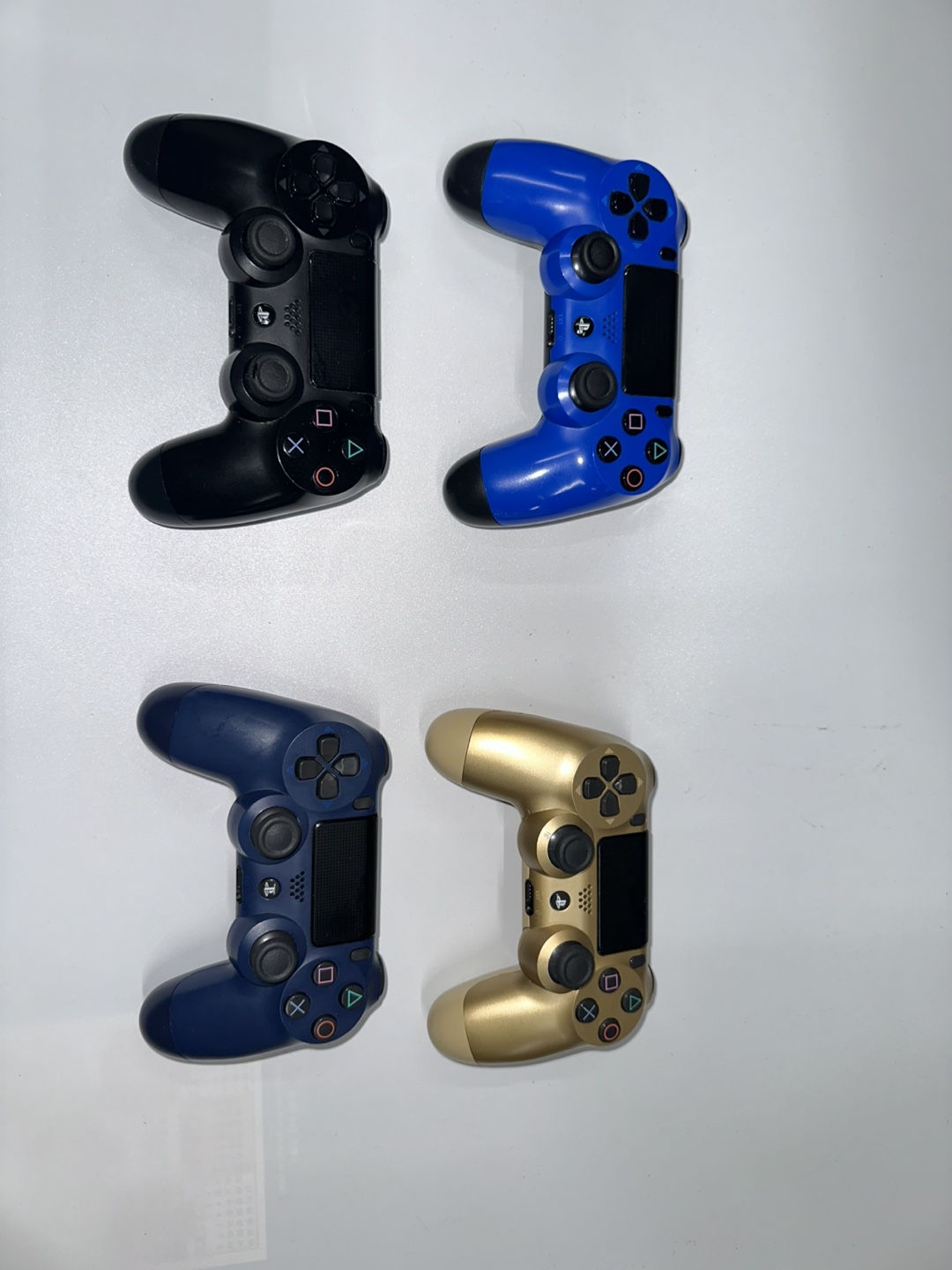 PS4 Controllers - photo 2