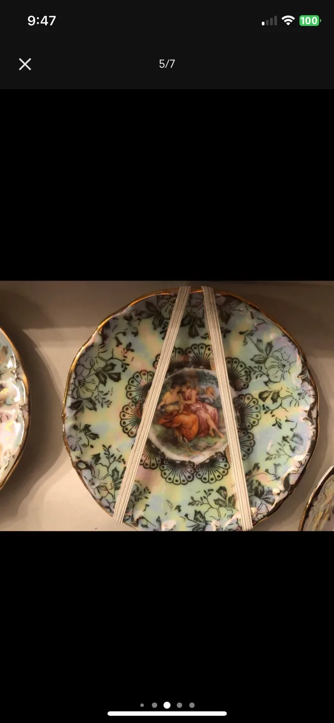 Vintage gold/opalescent porcelain demitasse tea set image indicator(5)