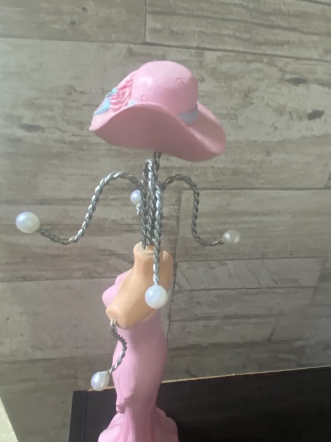 Pink Dress Jewellery Holder image indicator(4)