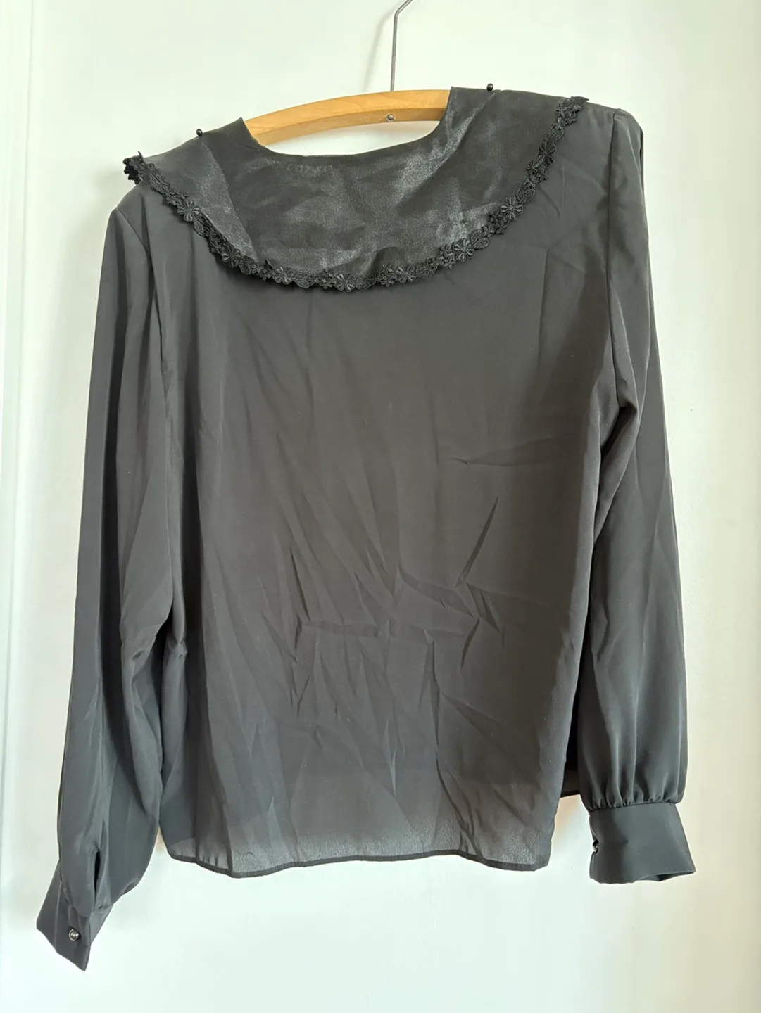 Vintage Elite Blouse image indicator(2)