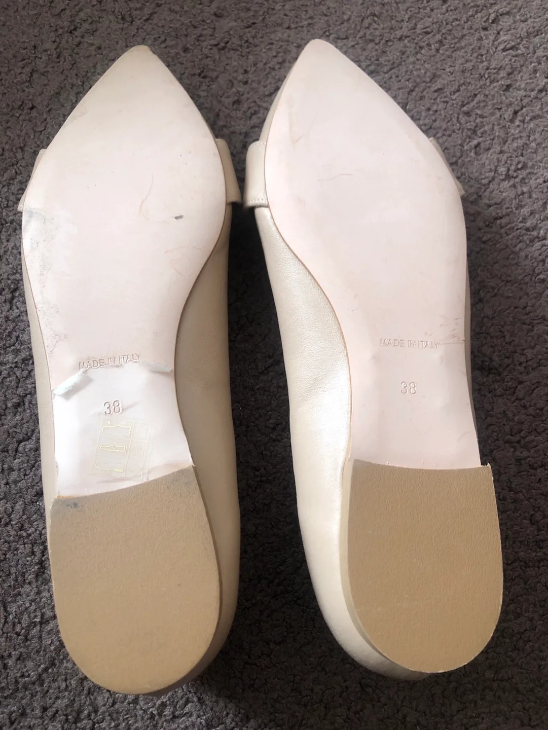 Beige Leather Ballerina Flats Size 38 image indicator(2)