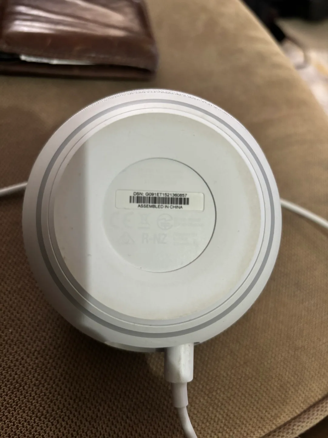 Amazon Echo Dot (4th Gen) image indicator(3)