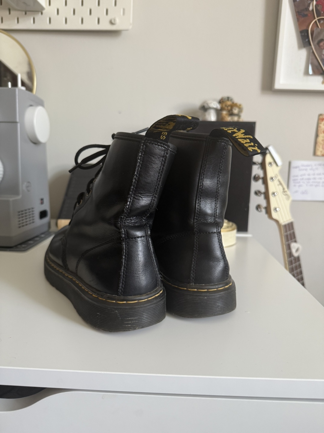 Dr. Martens Zavala Boots - Women's Size 9 - photo 3