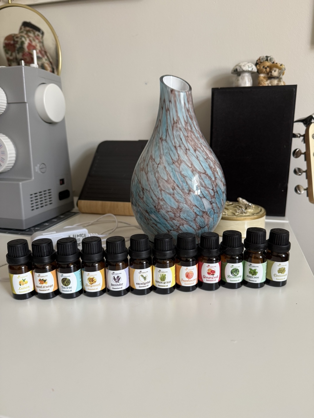 Glass Aroma Diffuser with 12 Essential Oils