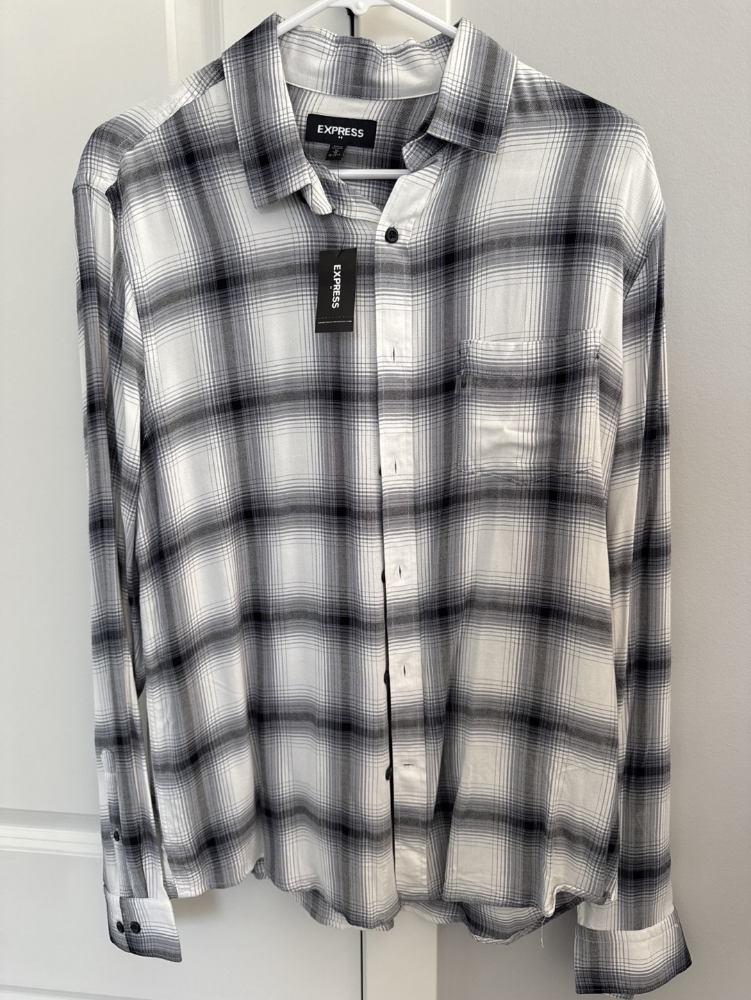 Express Men's Long Sleeve Plaid Button-Down Shirt