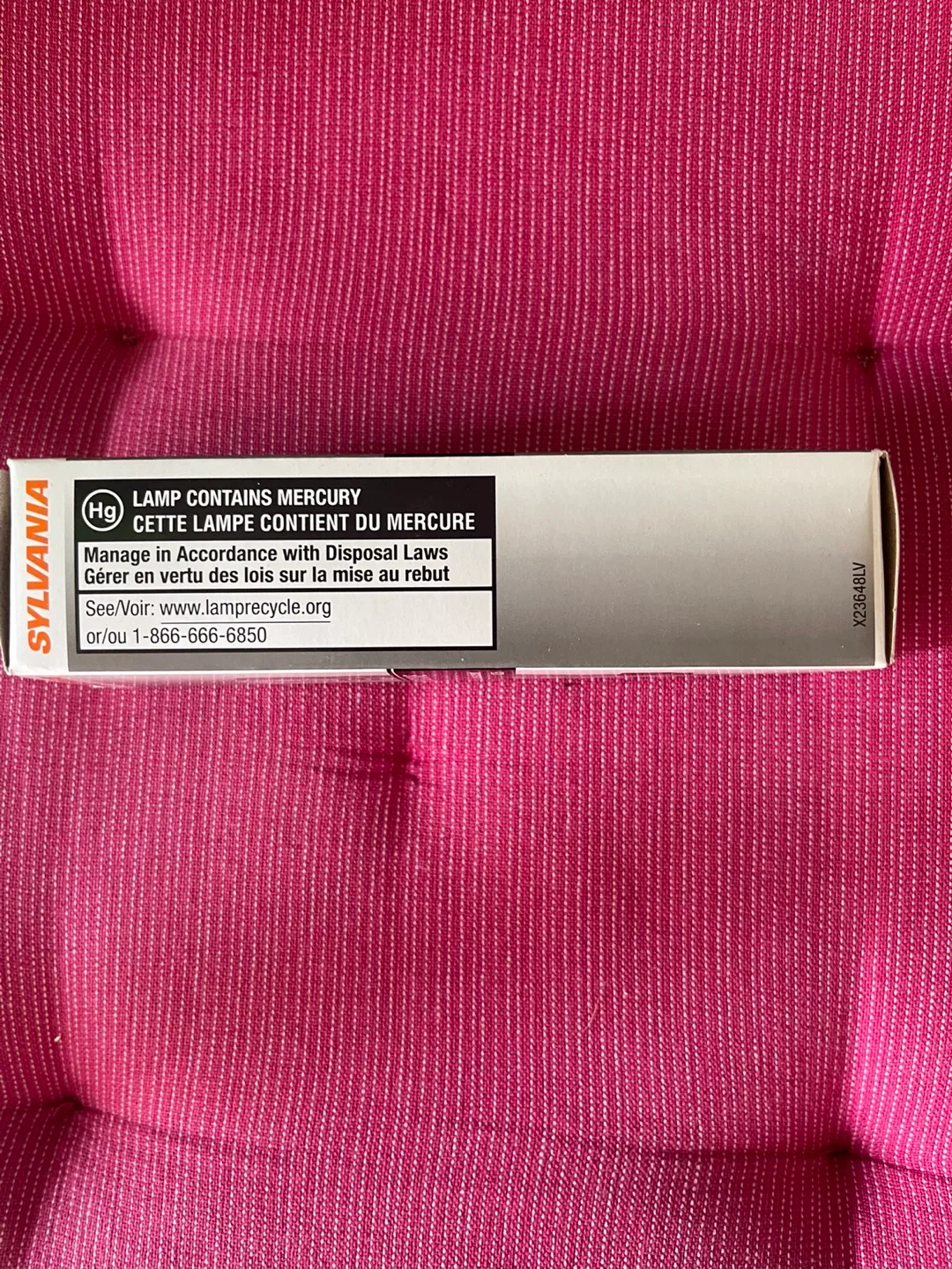 Two New Sylvania Dulux D/E 13W Compact Fluorescent Bulbs image indicator(5)