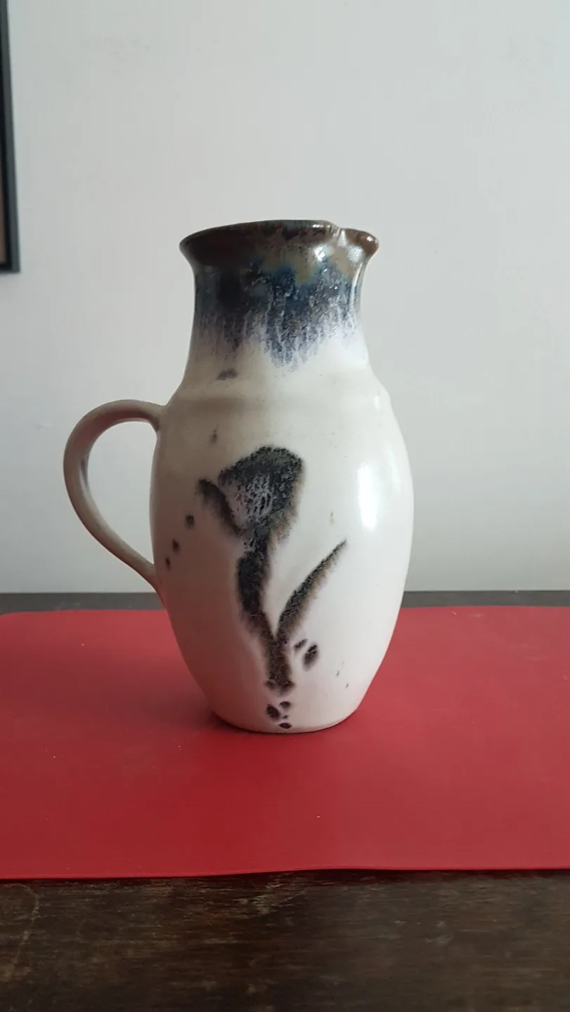 Vintage Vermont Stoneware Jug image indicator(3)