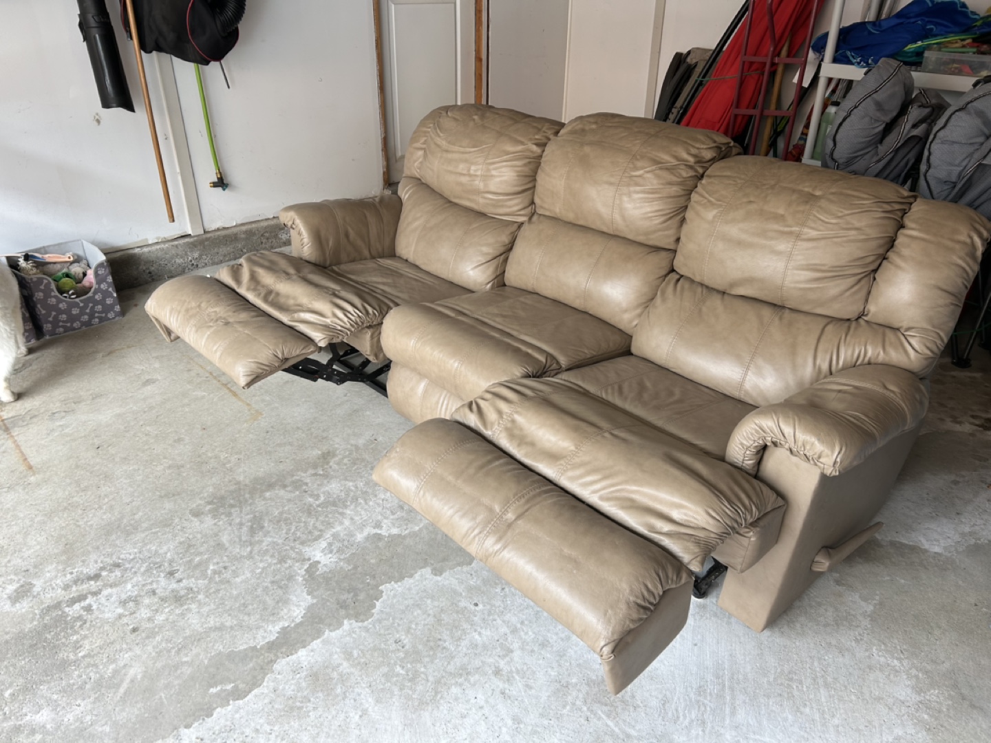 Reclining Leather Sofa - photo 2