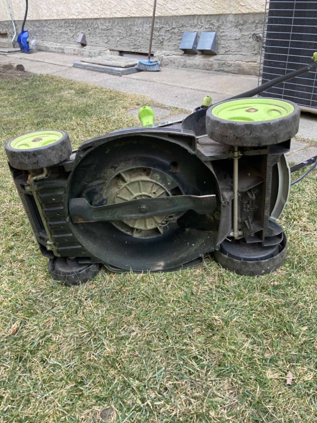 LawnMaster Corded Electric Lawn Mower - photo 4