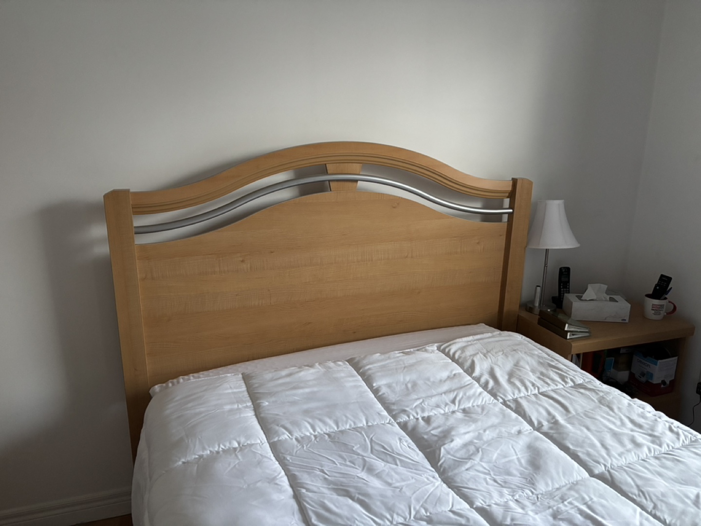 Bedroom Set - Double Bed, Headboard, Dresser, and Nightstand - photo 2