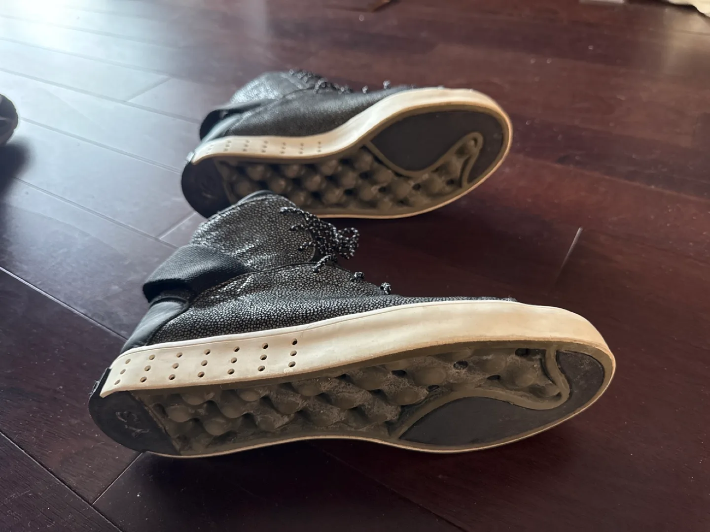 Y-3 Yohji Yamamoto High Top Sneakers image indicator(5)