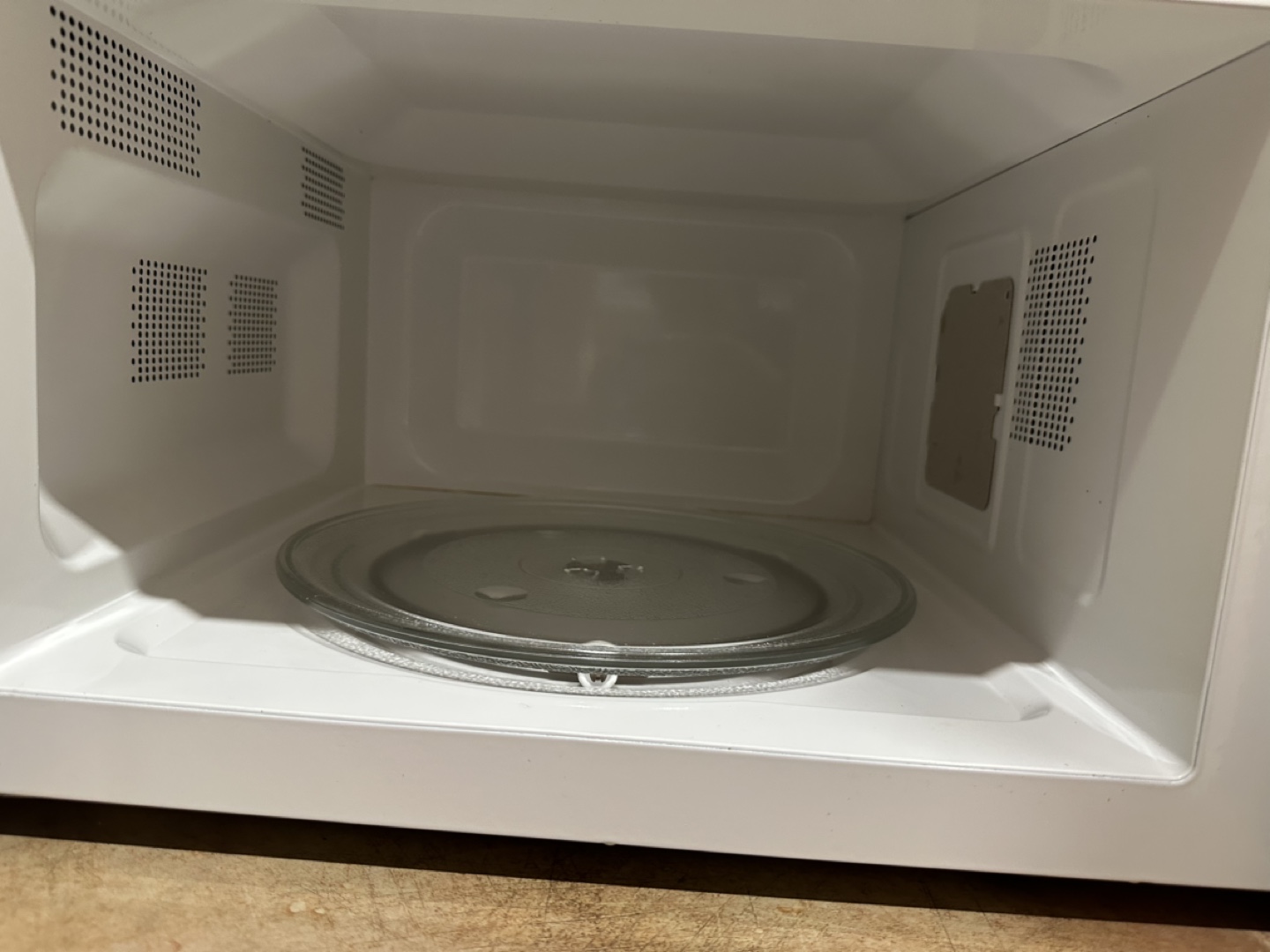 Galanz Microwave - Stainless Steel - photo 4