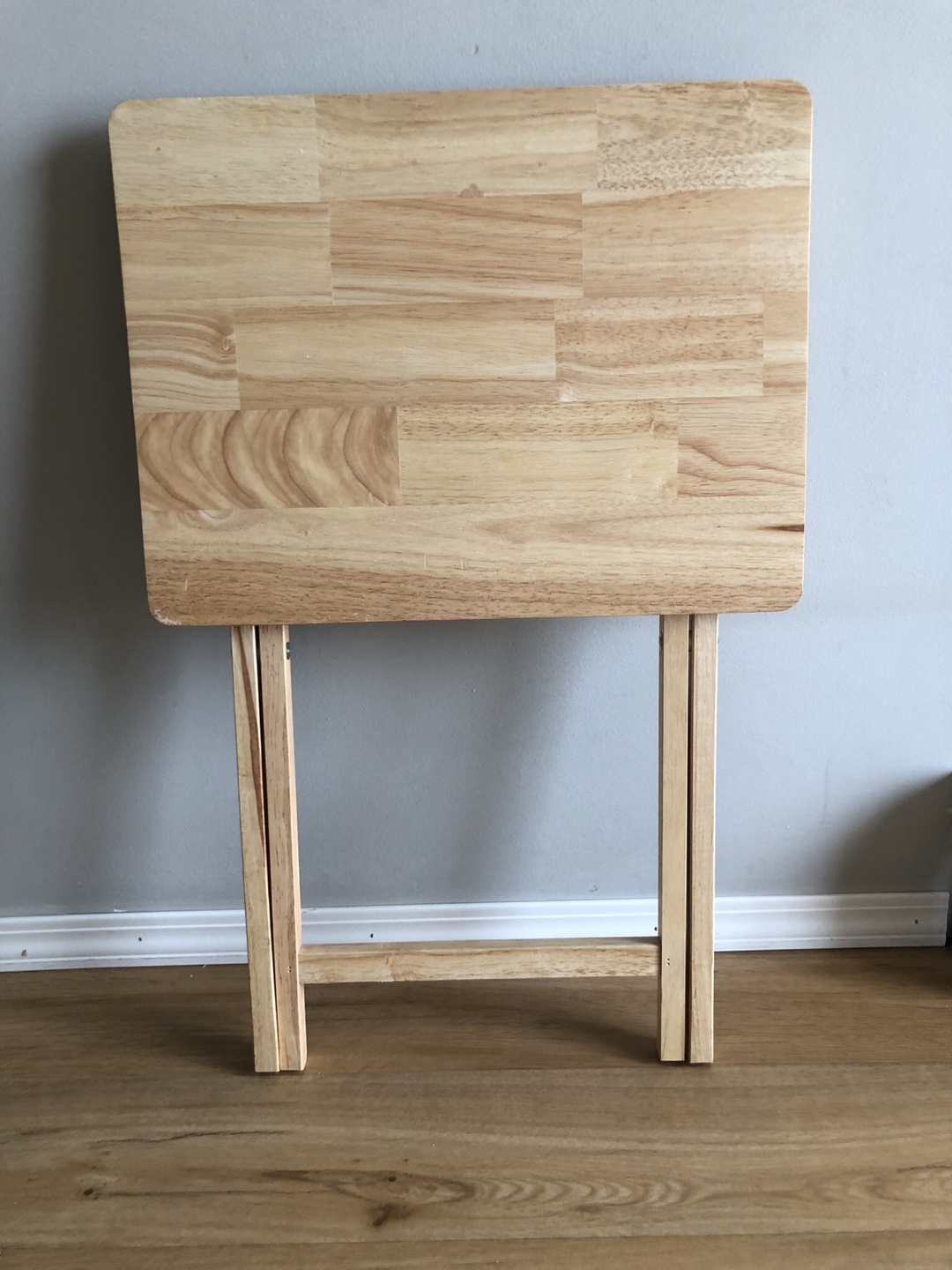 Foldable Wooden Table