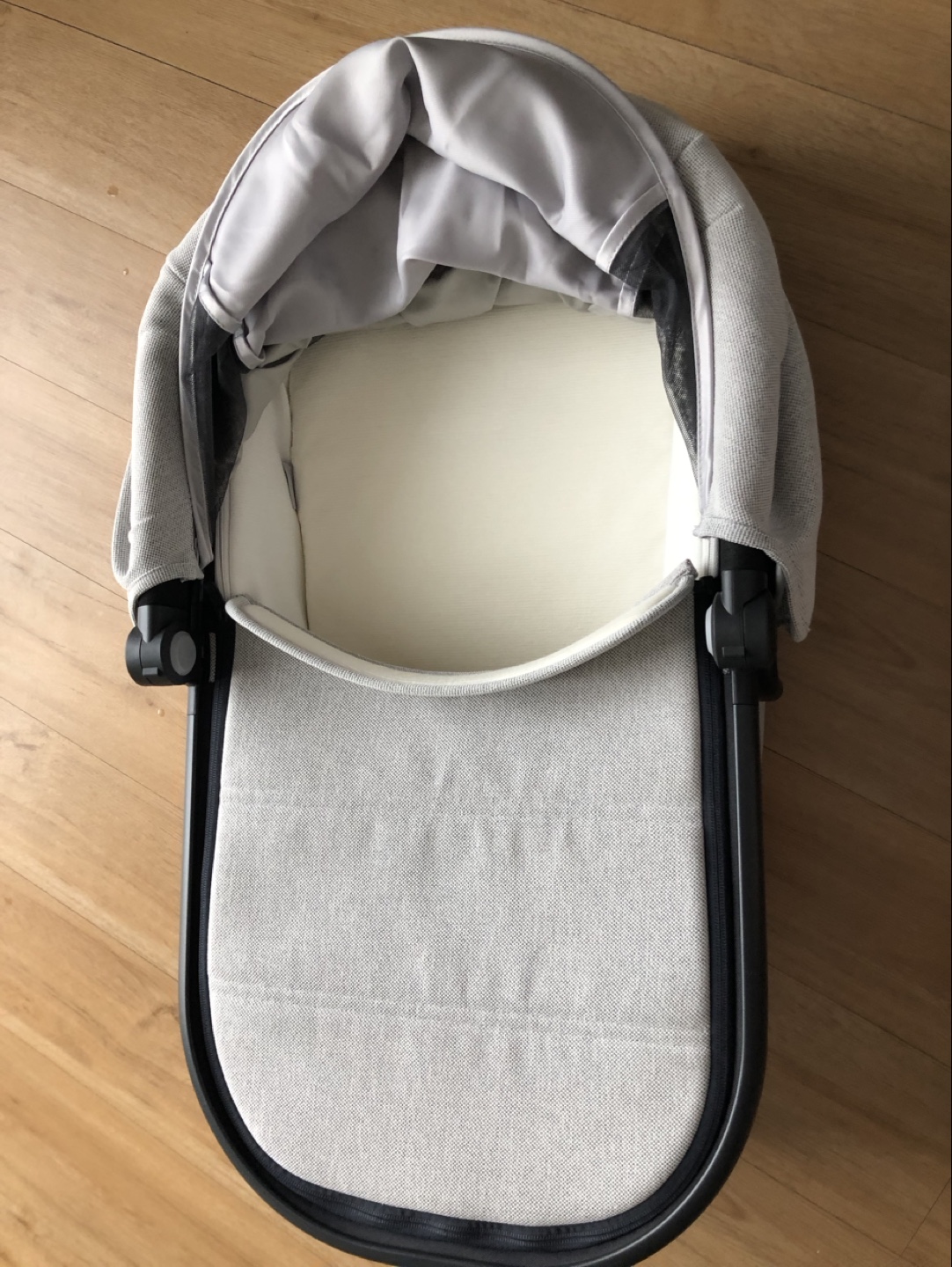 NEW UPPAbaby V2 Bassinet - Stella - photo 4