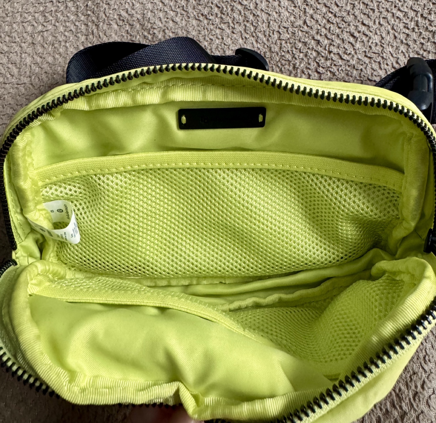 Lululemon Everywhere Belt Bag - Light Yellow - photo 2