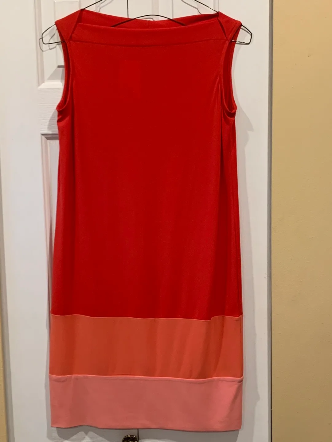 Bold, Bright & Fun Red Dress - Perfect for Christmas Parties! image indicator(2)
