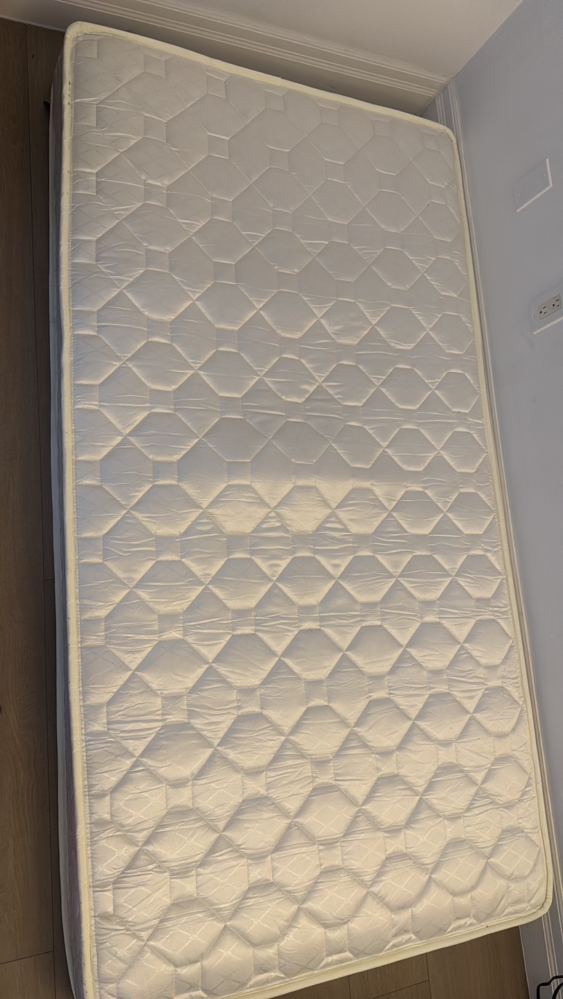 Full Mattress - Gently Used