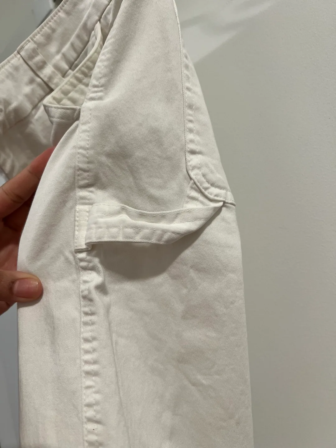 Aritzia Sunday Best White Trousers - Size 2 image indicator(3)