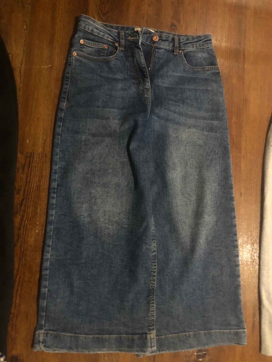 Women's Wide Leg Jeans