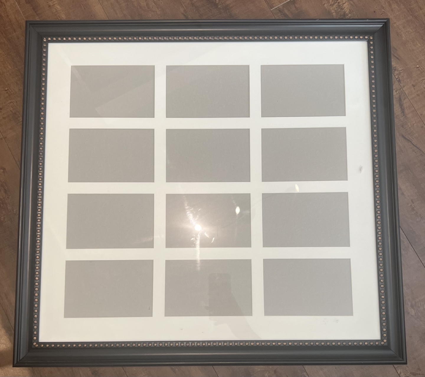 12 Photo Multi-Frame